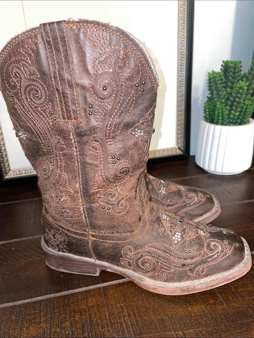 Roper Girls Faith Crystal Cross Western Boots with Stud Accents Size 2 Like New